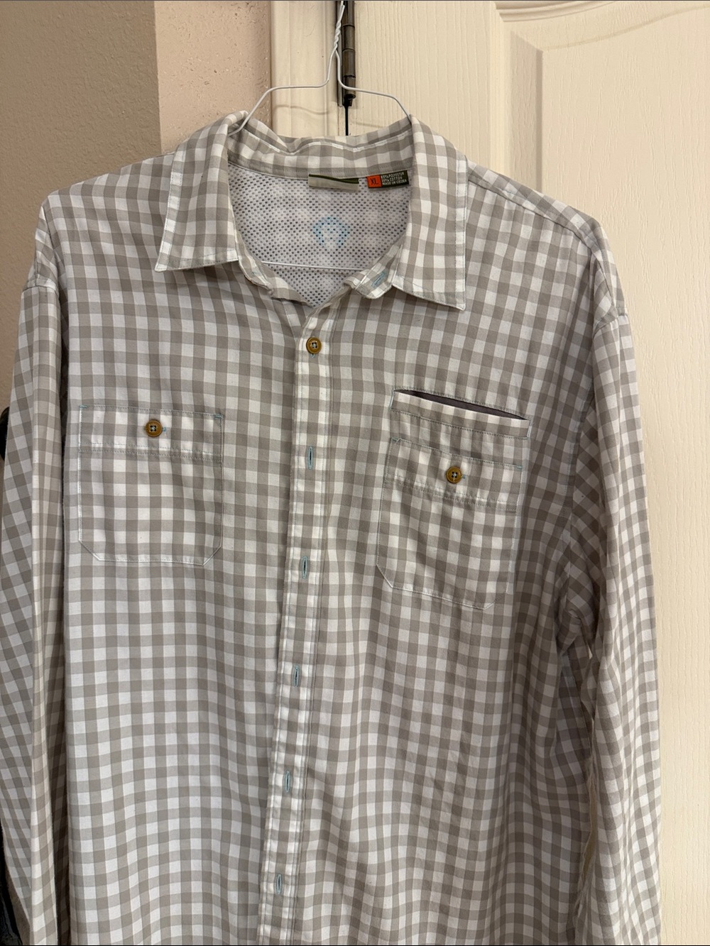 Howler Brothers Shirt‎ Mens XL Tan Check Chest Pockets Vented Button Down